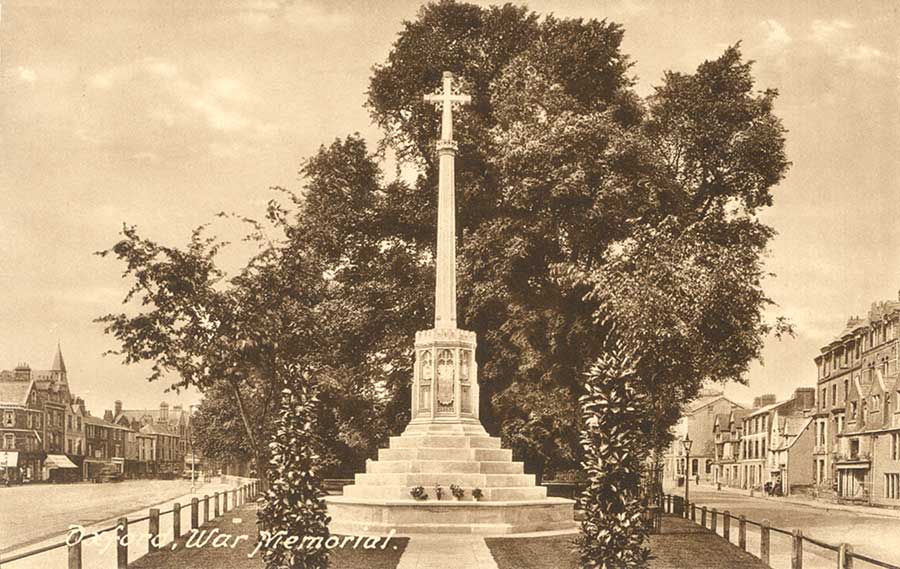St Giles war memorial old
